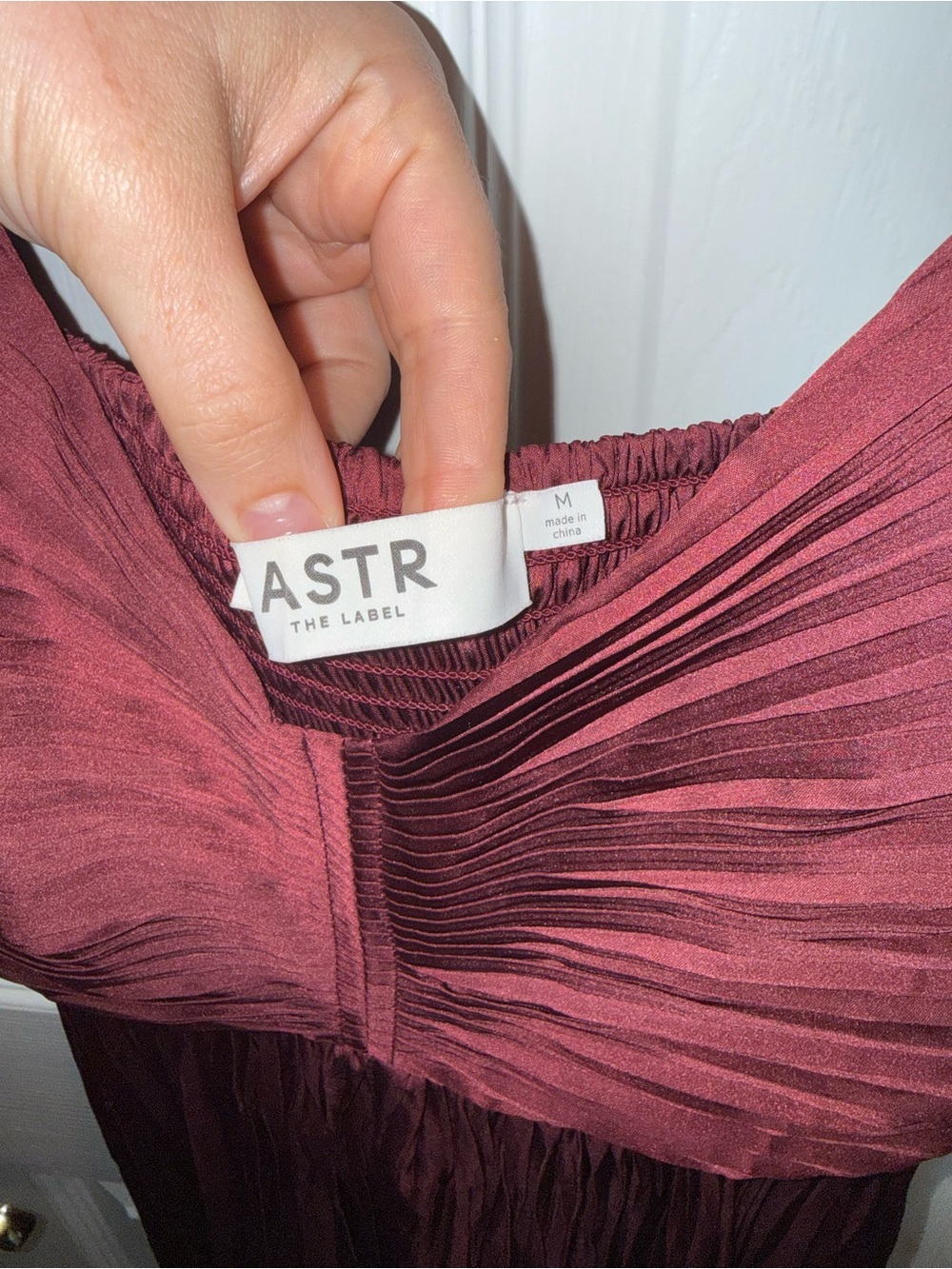 Astr Burgundy Pleated Spaghetti-Strap Maxi Dress - Picture 3 of 3